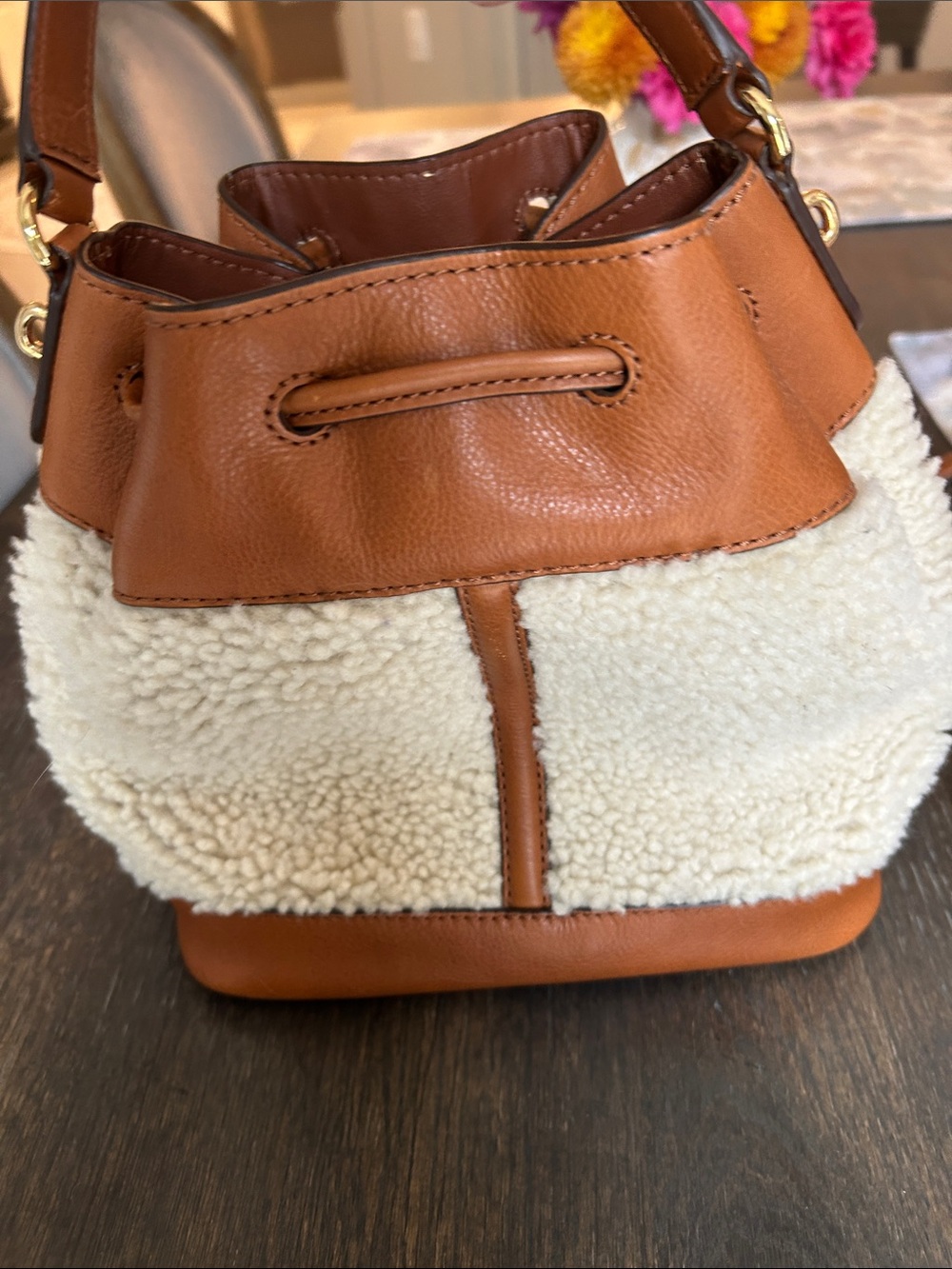 Vintage Lauren Ralph Lauren Cream Sherpa & Brown Leather Drawstring Bucket Bag - Picture 10 of 14